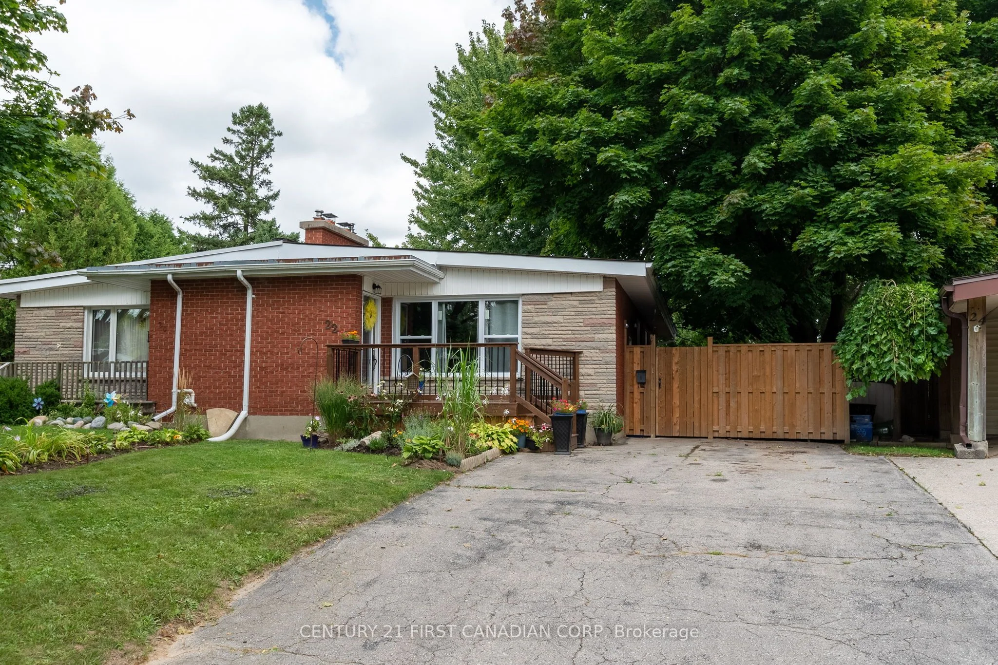 Semi-Detached in London South