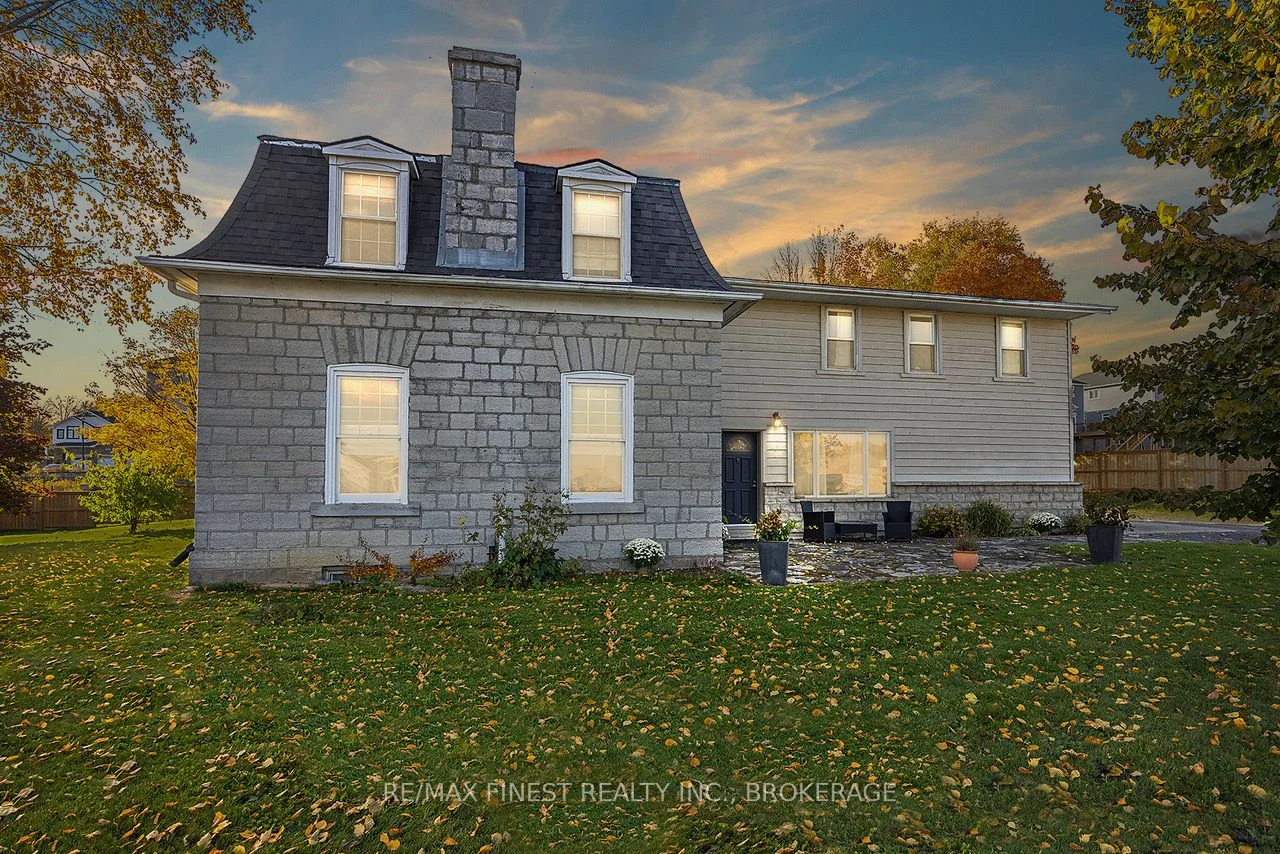 Detached in Kingston