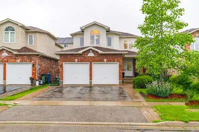 Detached in Guelph