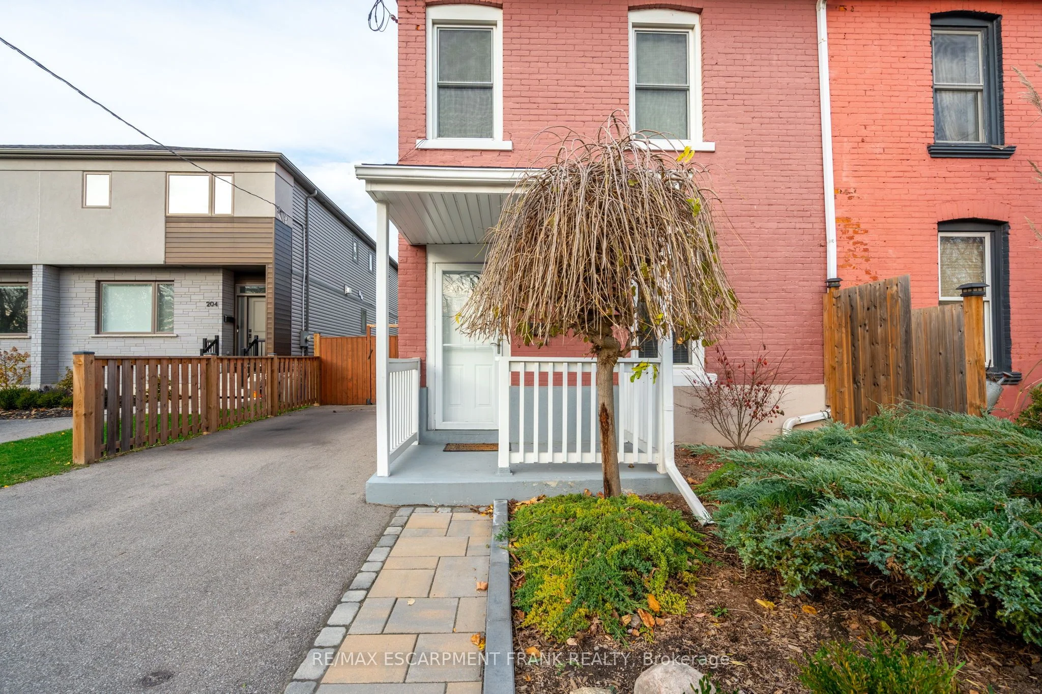 Semi-Detached in Hamilton