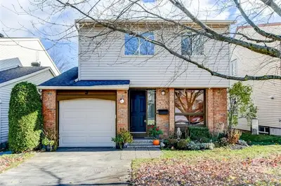 Detached in Barrhaven