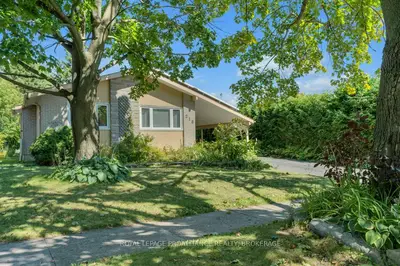 Detached in Kingston
