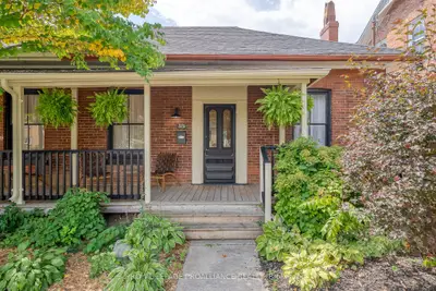 Semi-Detached in Cobourg
