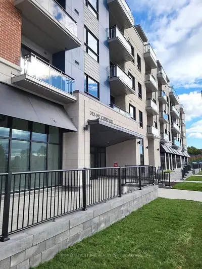 Condo Apartment in Manor Park - Cardinal Glen and Area