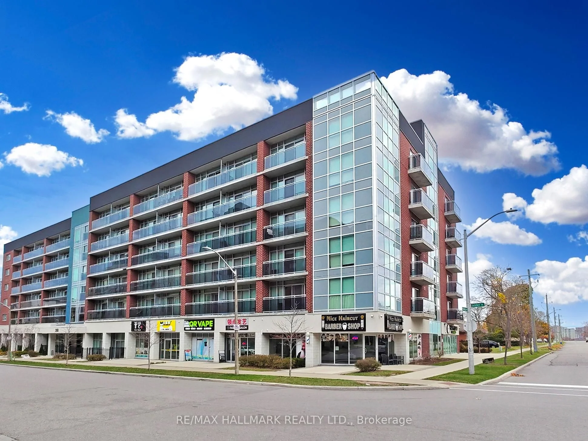 Condo Apartment in Waterloo