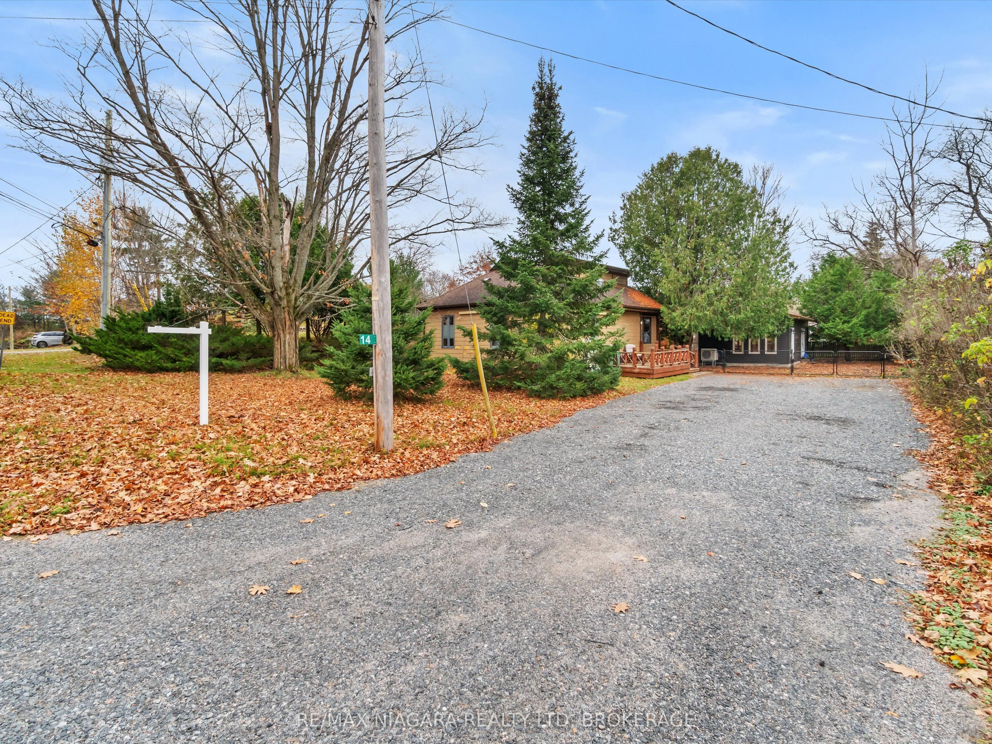 Detached in Parry Sound