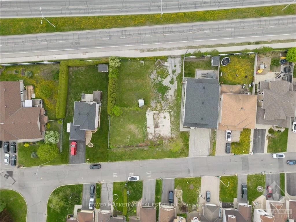 6074 BUTTONFIELD Place, Orleans - Convent Glen and Area, ON K1W 1C1