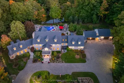 Detached in Lincoln