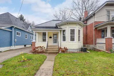Detached in St. Thomas