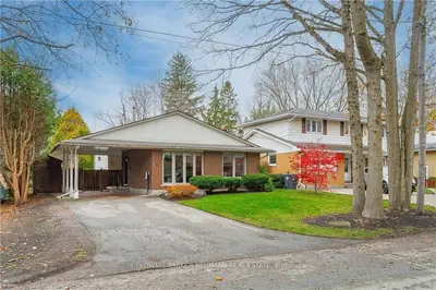 Detached in Guelph