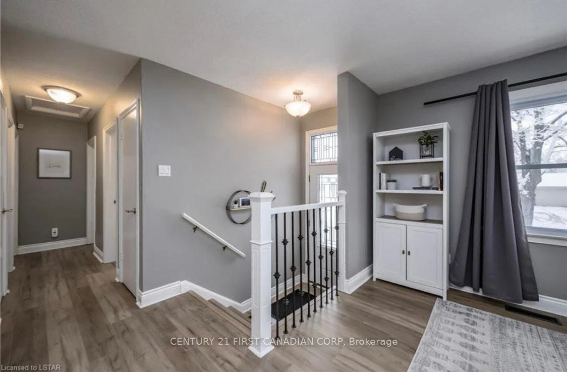 292 Auburn Avenue, London South, On N6j 3k9