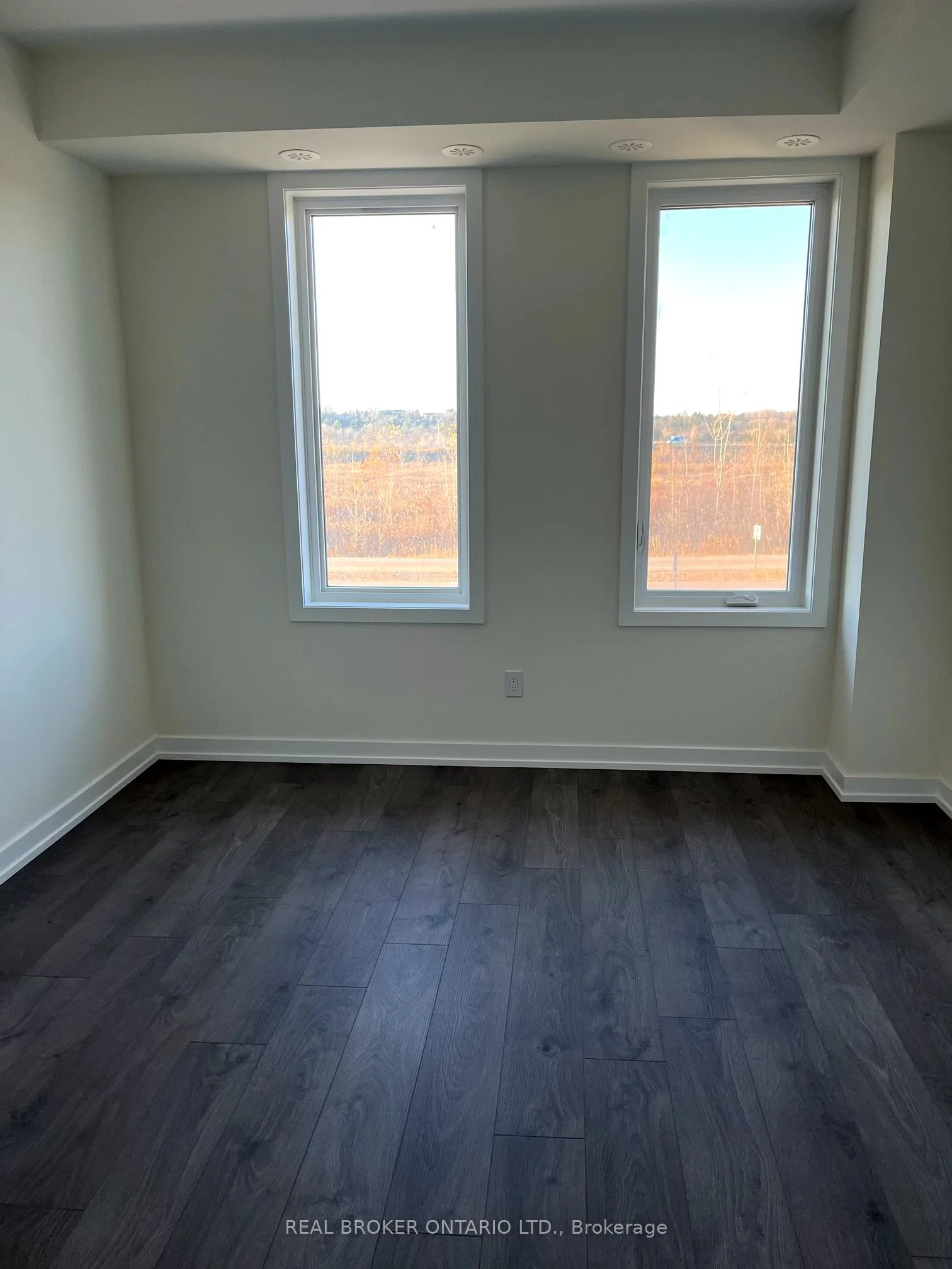 160 Densmore Road 702, Cobourg, ON K9A 0X8