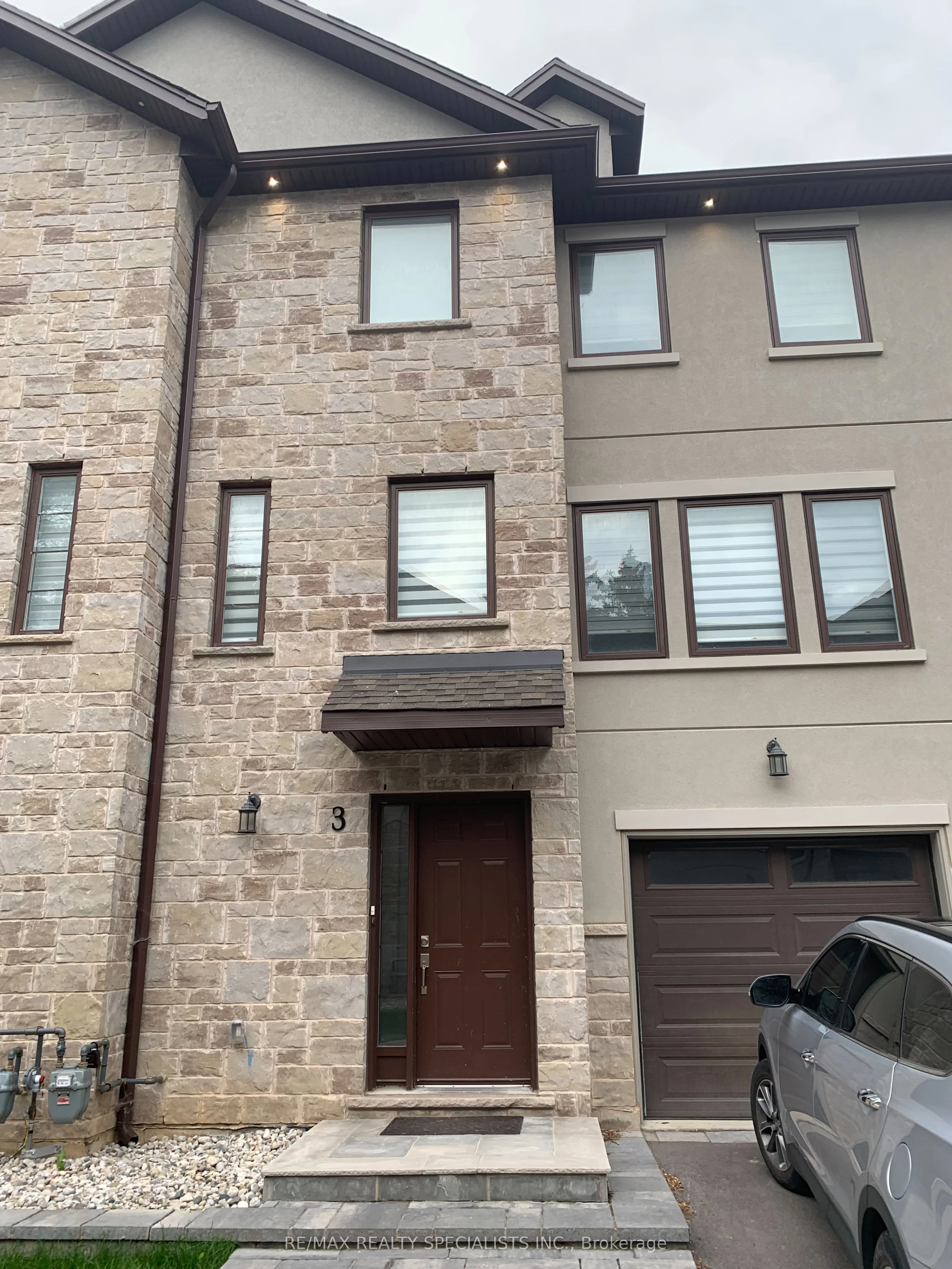 175-177 Russell Avenue 3, St. Catharines, On L2r 1w7