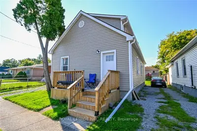 Triplex in St. Catharines