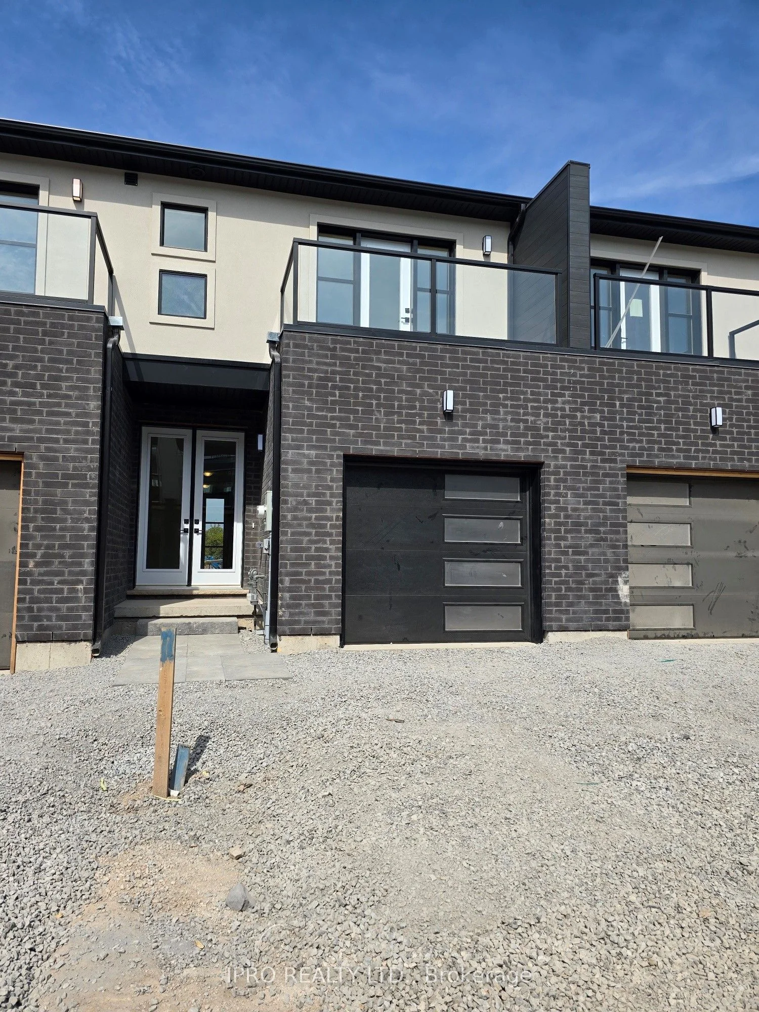201 Ontario Road 34, Welland, On L3b 5c1