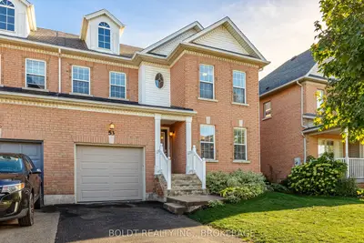 Att/Row/Townhouse in Niagara-on-the-Lake