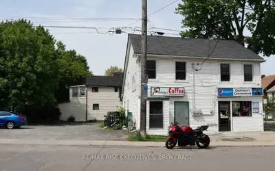 Store W Apt/Office in Kingston