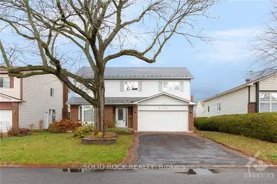 Detached in Orleans - Convent Glen and Area
