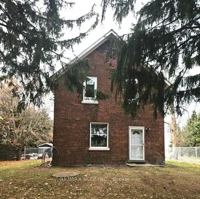 Detached in Hamilton Township