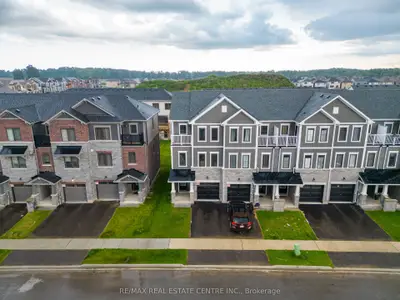 Att/Row/Townhouse in Brantford