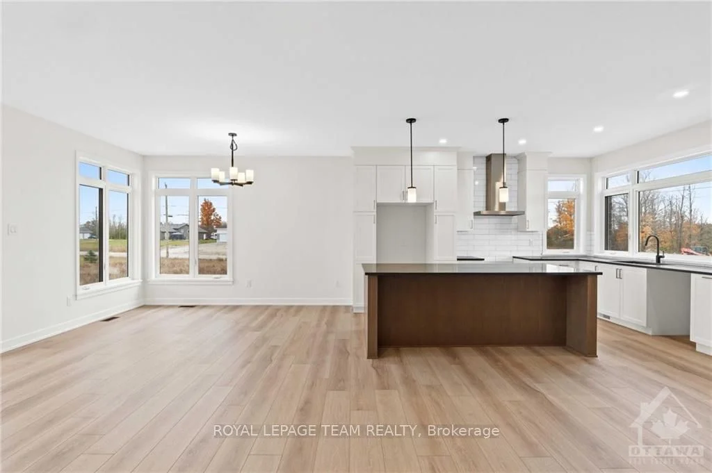 70 TENNANT Drive, Rideau Lakes, ON K7A 4S5