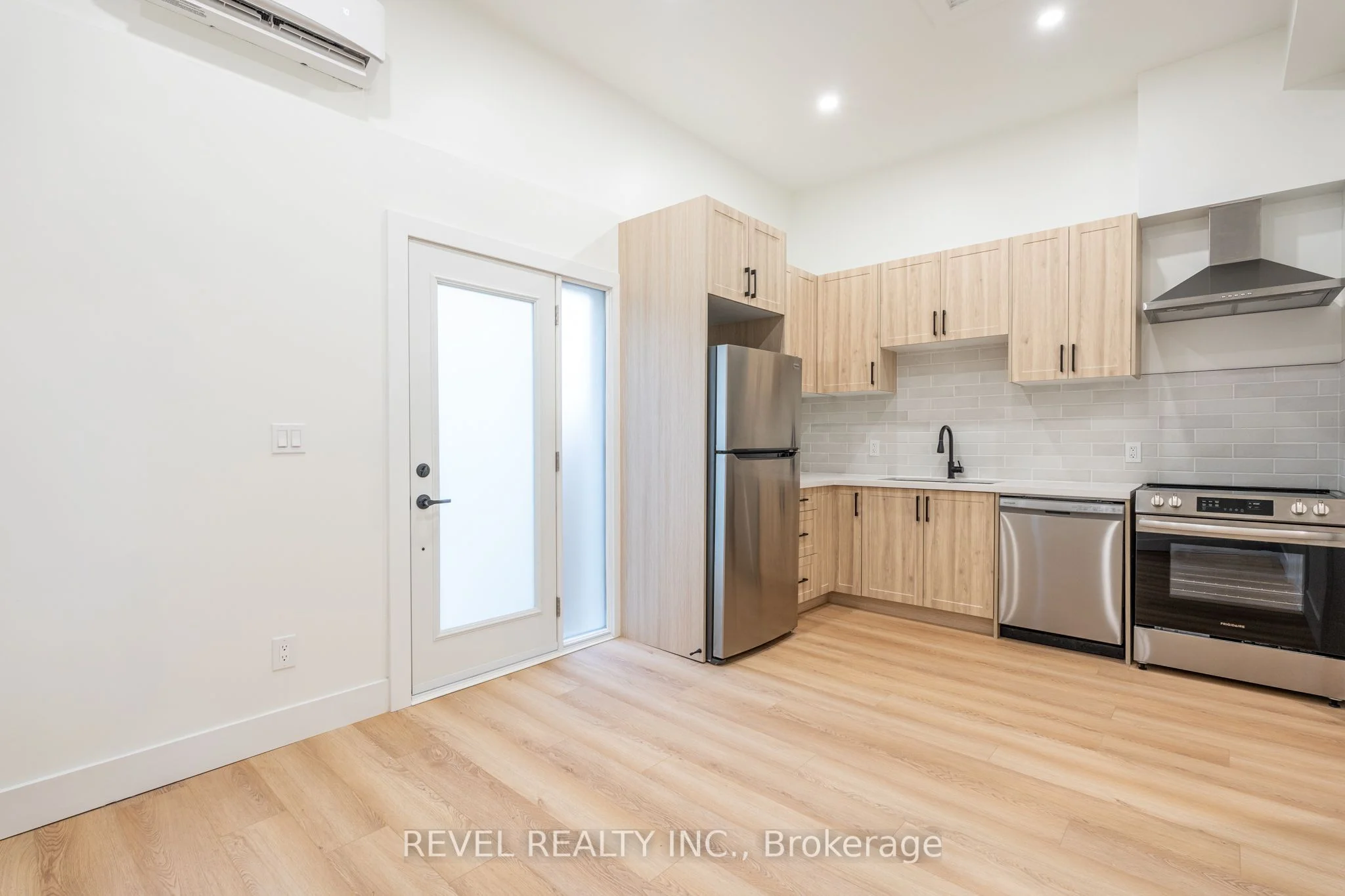 Detached in Hamilton