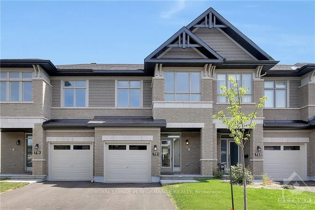 721 Capricorn Circle, Blossom Park - Airport And Area, On K4m 0j5