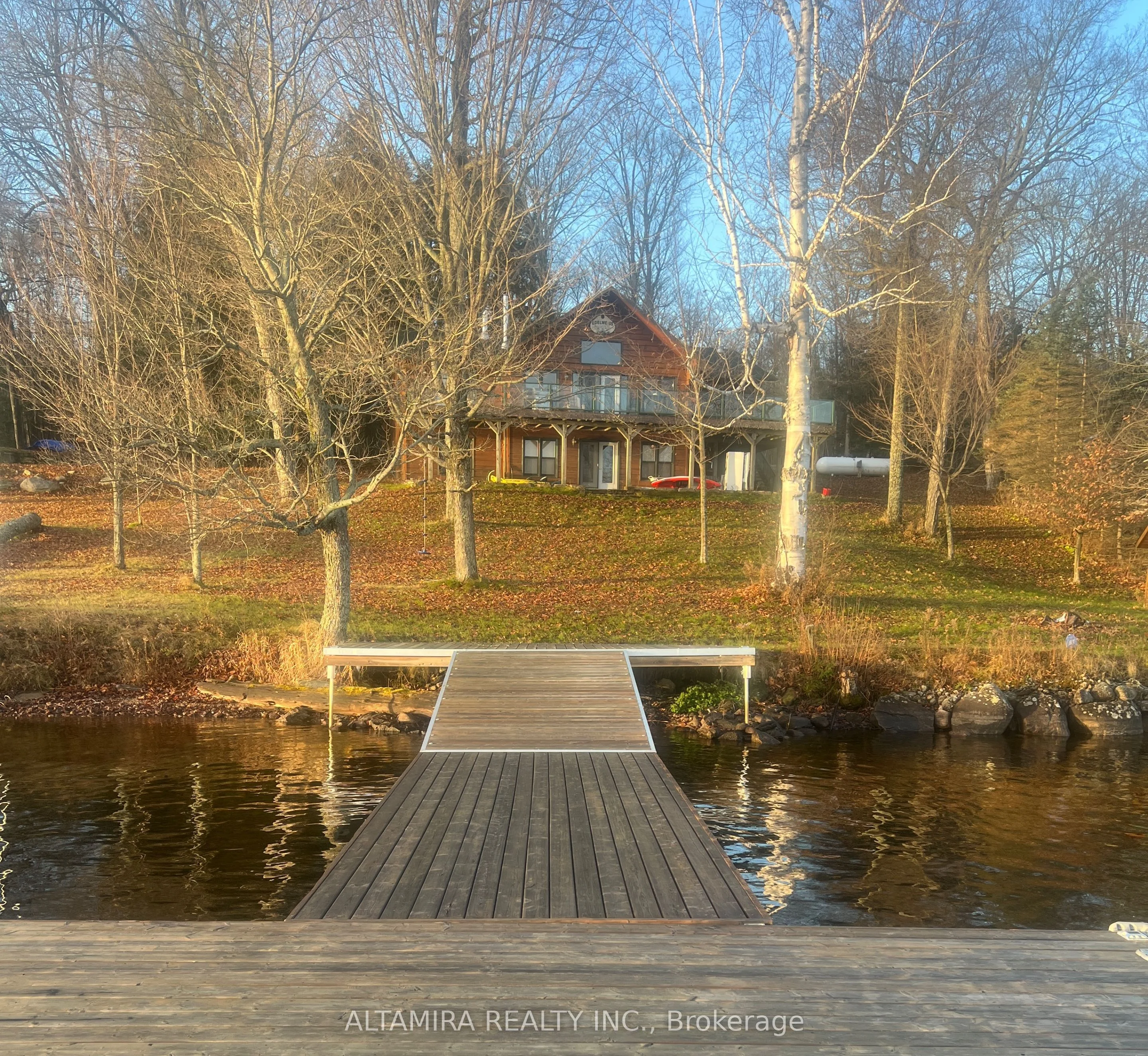 2201 North Baptiste Lake Road, Hastings Highlands, On K0l 1c0