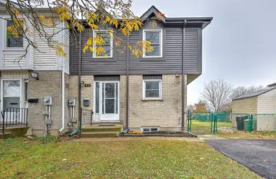 Att/Row/Townhouse in London South