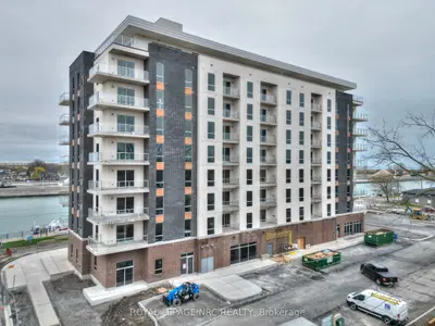 Condo Apartment in Port Colborne
