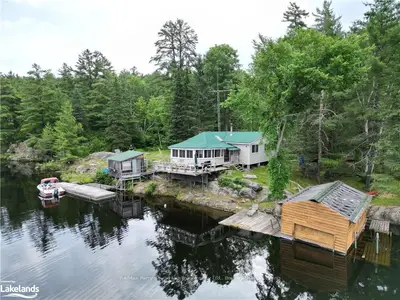 410 Ranger, Parry Sound Remote Area, On, P0h 1s0