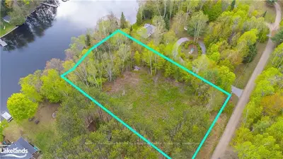 1087 Brenholm Lane, Highlands East, On K0l 3c0