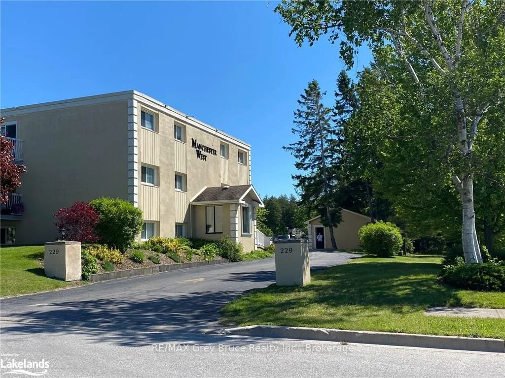 229 ADELAIDE Street 209, Saugeen Shores, ON N0H 2L0