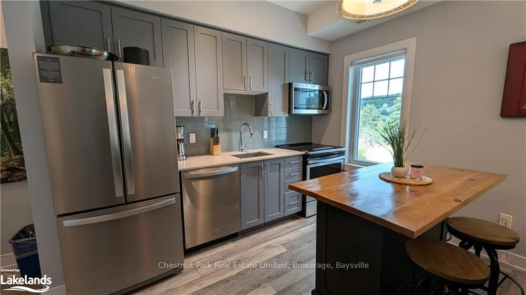 25 PEN LAKE POINT ROAD 316, Huntsville, ON P1H 1A9