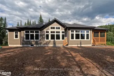 Detached in Lake of Bays