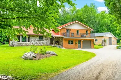Detached in Meaford