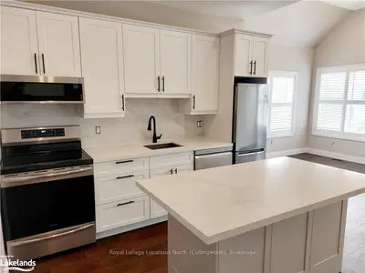 Condo Apartment in Blue Mountains