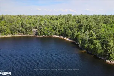 Lot J Island 1810/bone, Georgian Bay, On, P0e 1e0