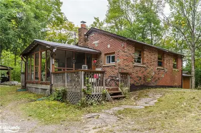 Detached in Huntsville