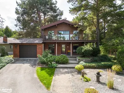 135 Bay Street E, Blue Mountains, On N0h 2p0