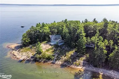 8 Island 29c, Carling, On, P0g 1g0