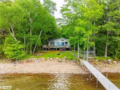 410 Oakpoint Road, Parry Island First Nation, On P2a 2x4