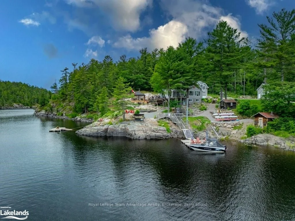 Detached in Killarney
