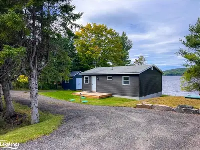 200 Westpoint Sands Road, Huntsville, On P1h 2j3
