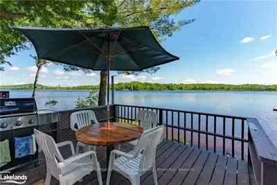 Detached in Lake of Bays