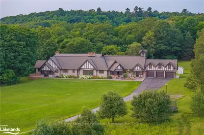 Detached in Muskoka Lakes