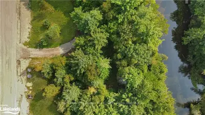 1071 Hawk Valley Road, Algonquin Highlands, On K0m 1j2