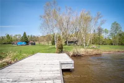 25149 Highway 35, Lake Of Bays, On, P0a 1h0