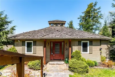 23 Deerhurst Highlands Drive, Huntsville, On P1h 1b1