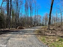 1199 CEDAR LAKE Road, Highlands East, ON K0L 3C0